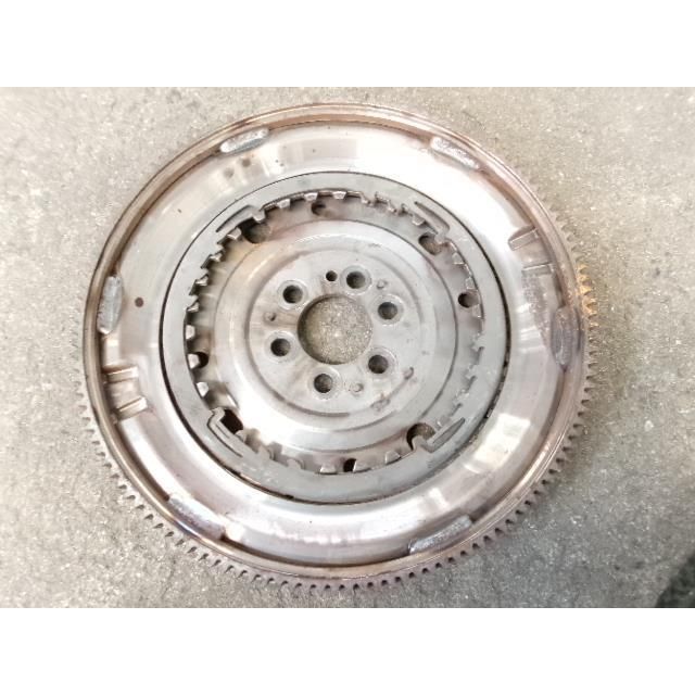 2014年 VW ザ ビートル DBA-16CBZ 7速 オートマチックミッション 122726km 200014 4707