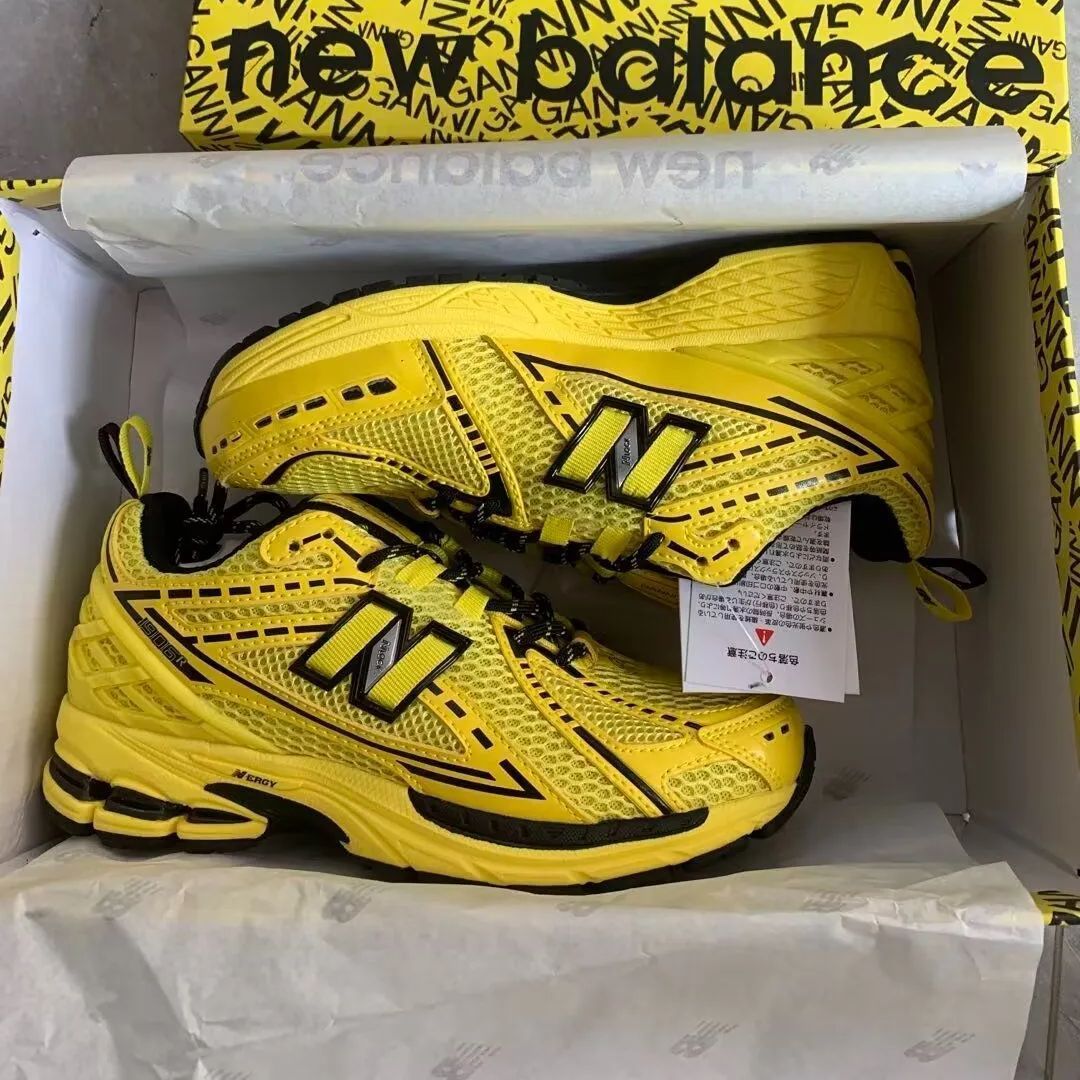 GANNI x New Balance NB 1906R  ガニ ニューバランス NB 1906R  ス=-カー