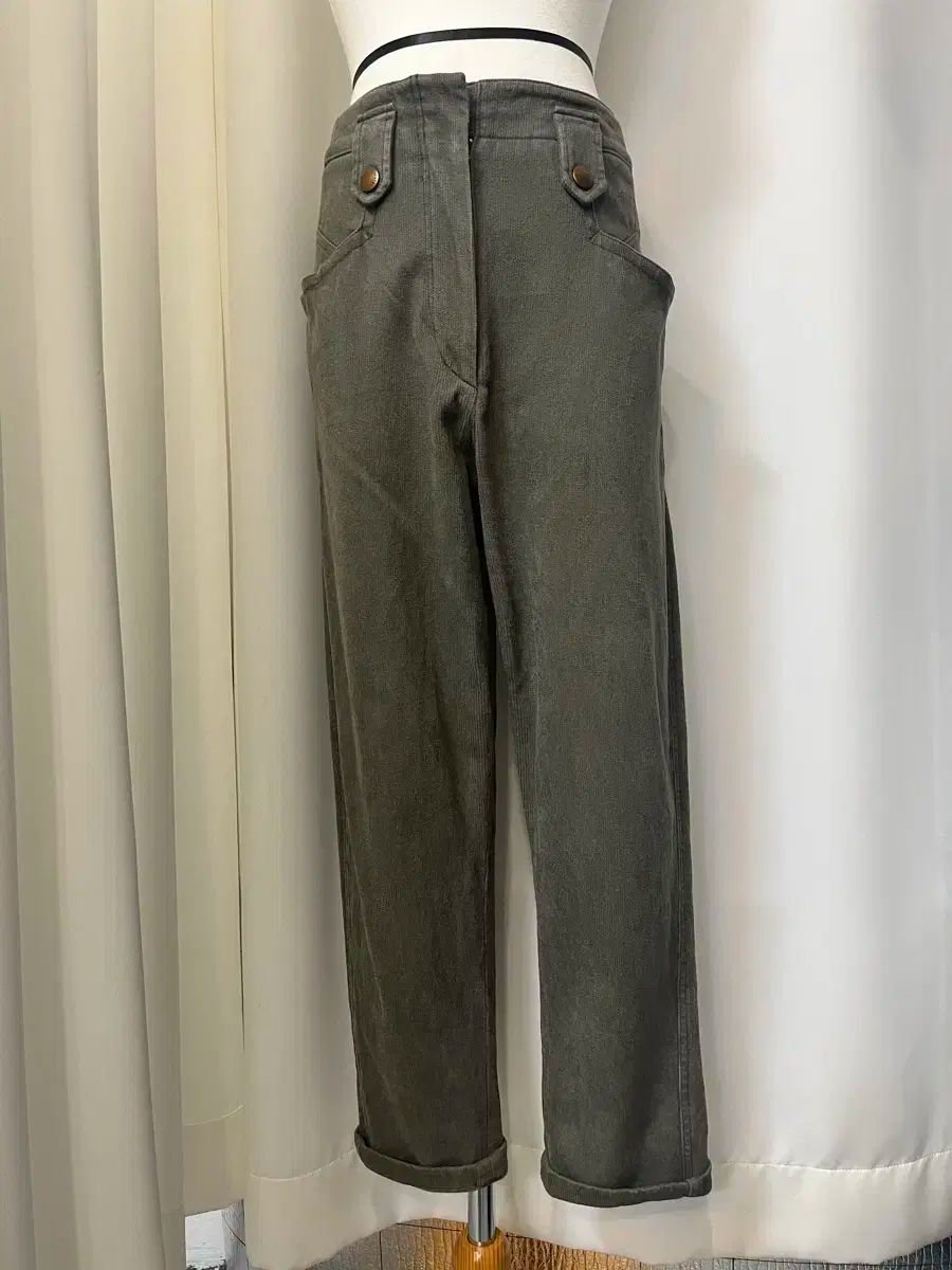 2021年 SYSTEM コットン ブレンド カーキ色 ズボン