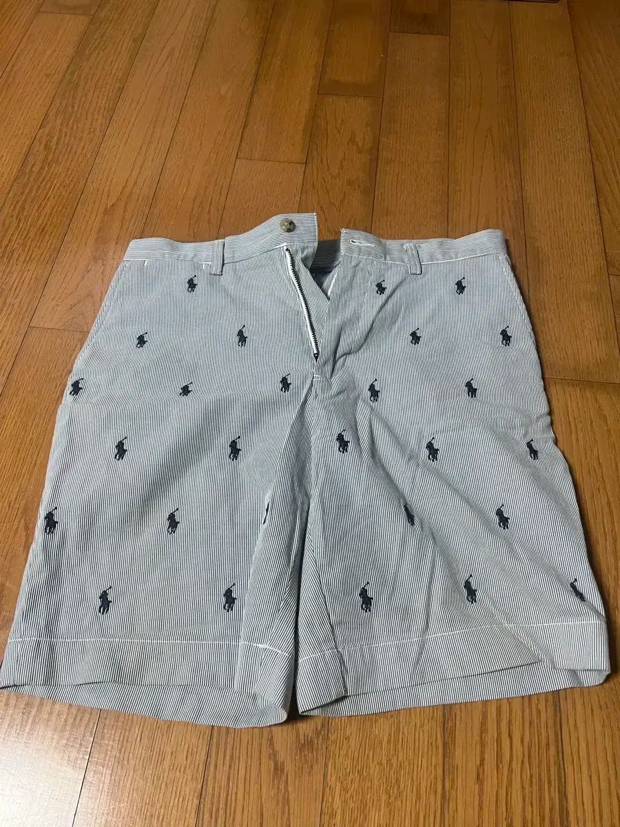 ポロ ロゴ ハーフパンツ xl 32 サイズ