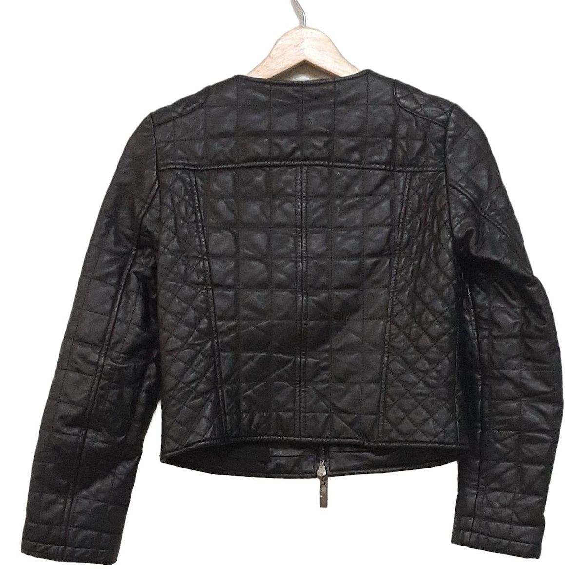 BLUGiRL BLUMARINE ブルーガールブルマリン ブルゾン サイズI38 レディース - 黒 長袖 ジップアップ キルティング 秋 冬