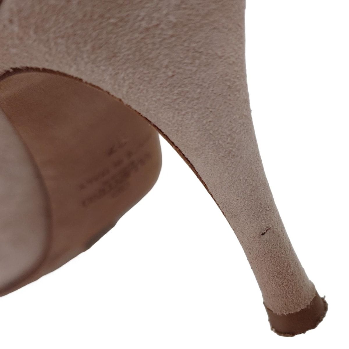 - ピンクベージュ