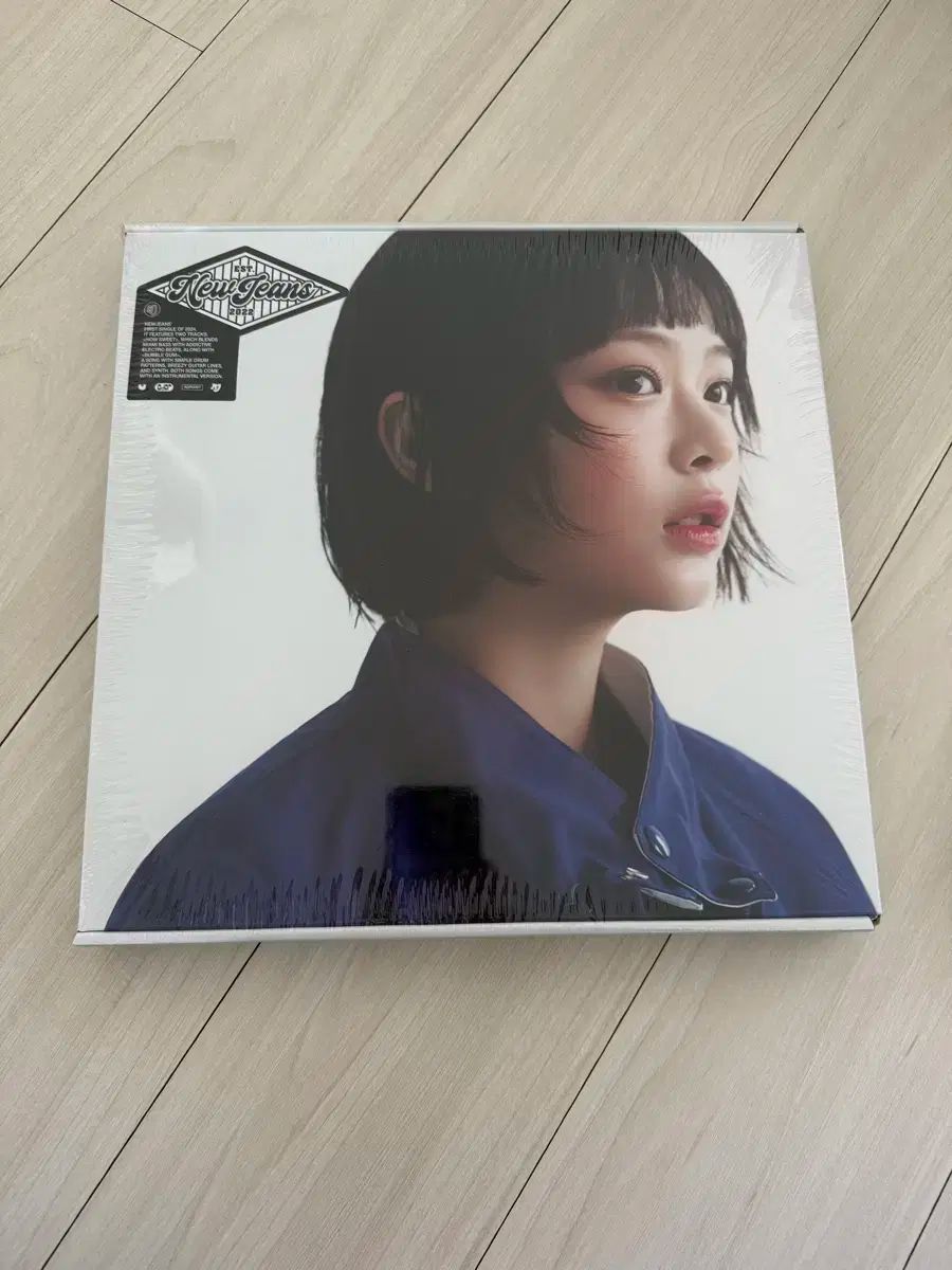 NewJeans ニュージーンズ ニュジ njz ハウススイート ハニ HANNI アルバム CD
