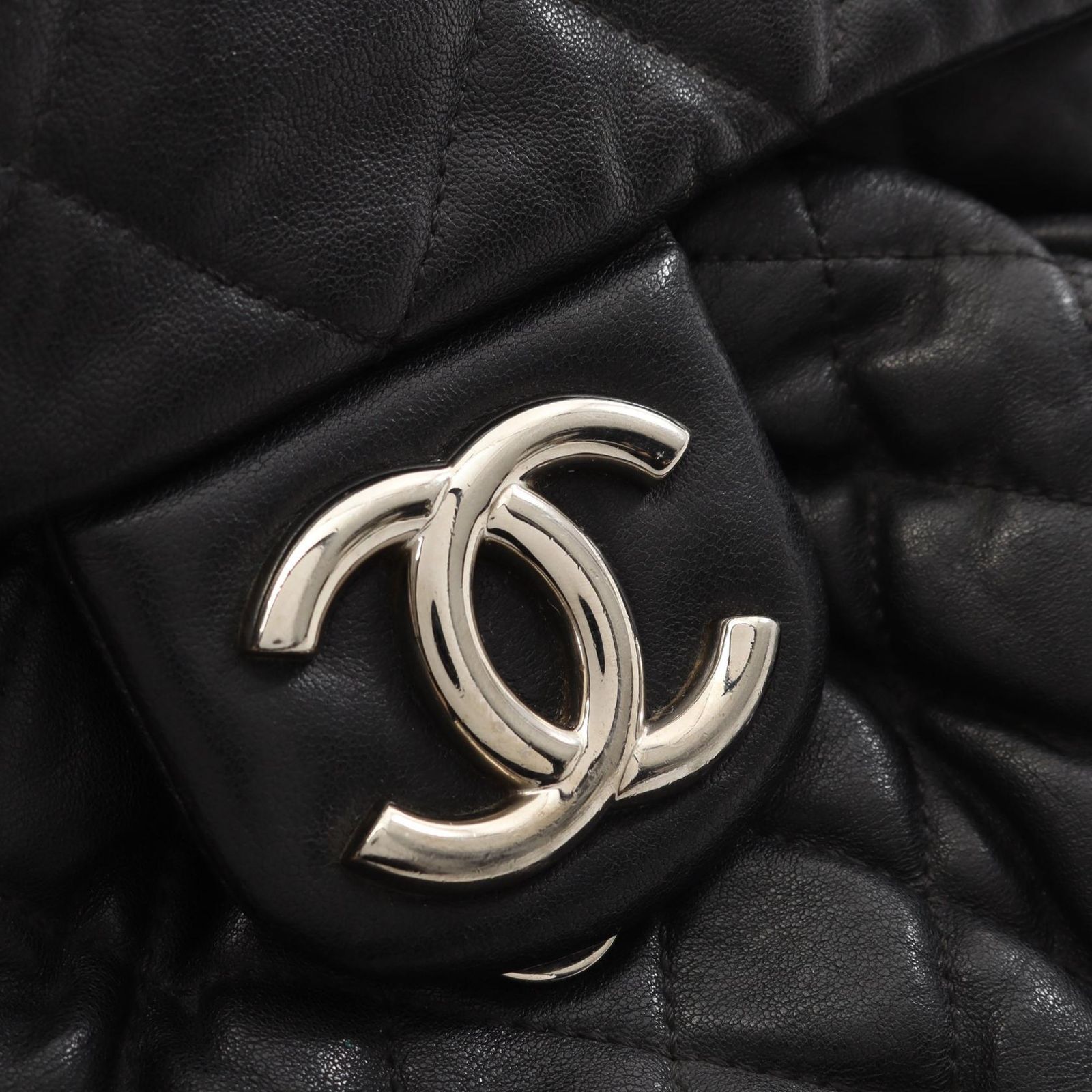 シャネル CHANEL ショルダーバッグ ラグジュアリーライン