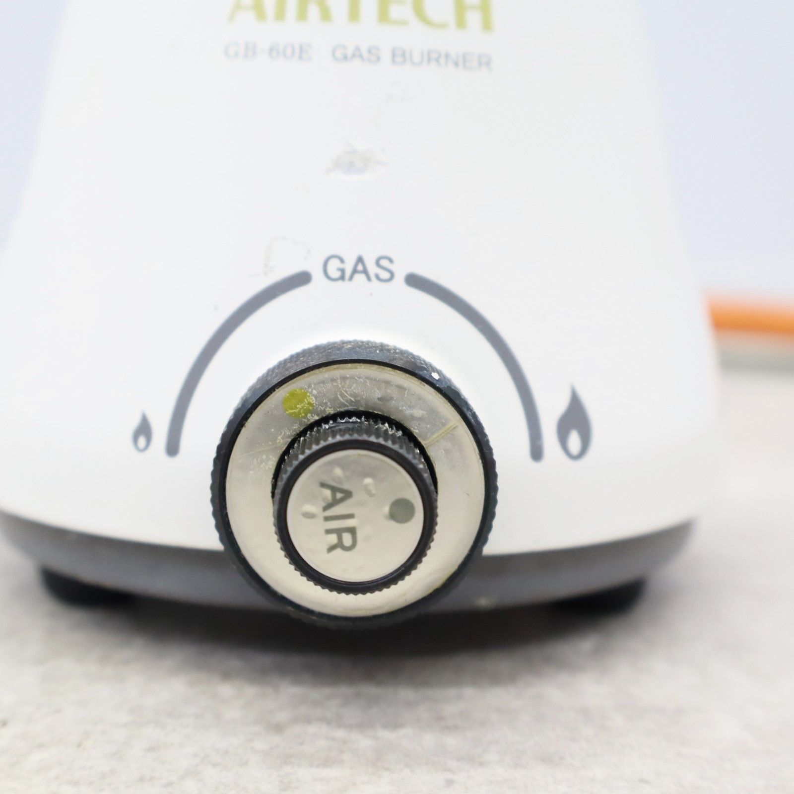 ◇ ｜2個 まとめ AIRTECH 卓上用 ガスバーナー｜京都ガス器具 GB-60E ｜ホース付き 科学室 ガラス細工 理科室 実験器具□P0477  - メルカリ