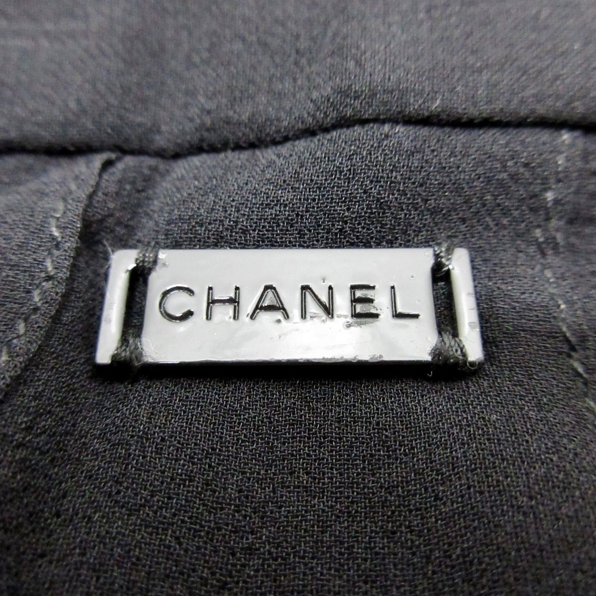 国内正規品 プレートチェーン付スカート- 美品 CHANEL（シャネル ...