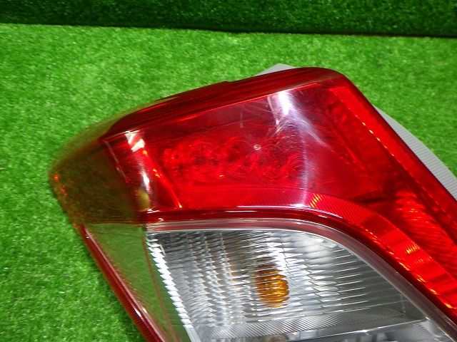 130ヴィッツ テール左右