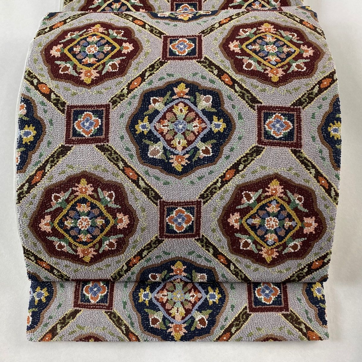 袋帯 華文 相良刺繍 灰色 六通 正絹