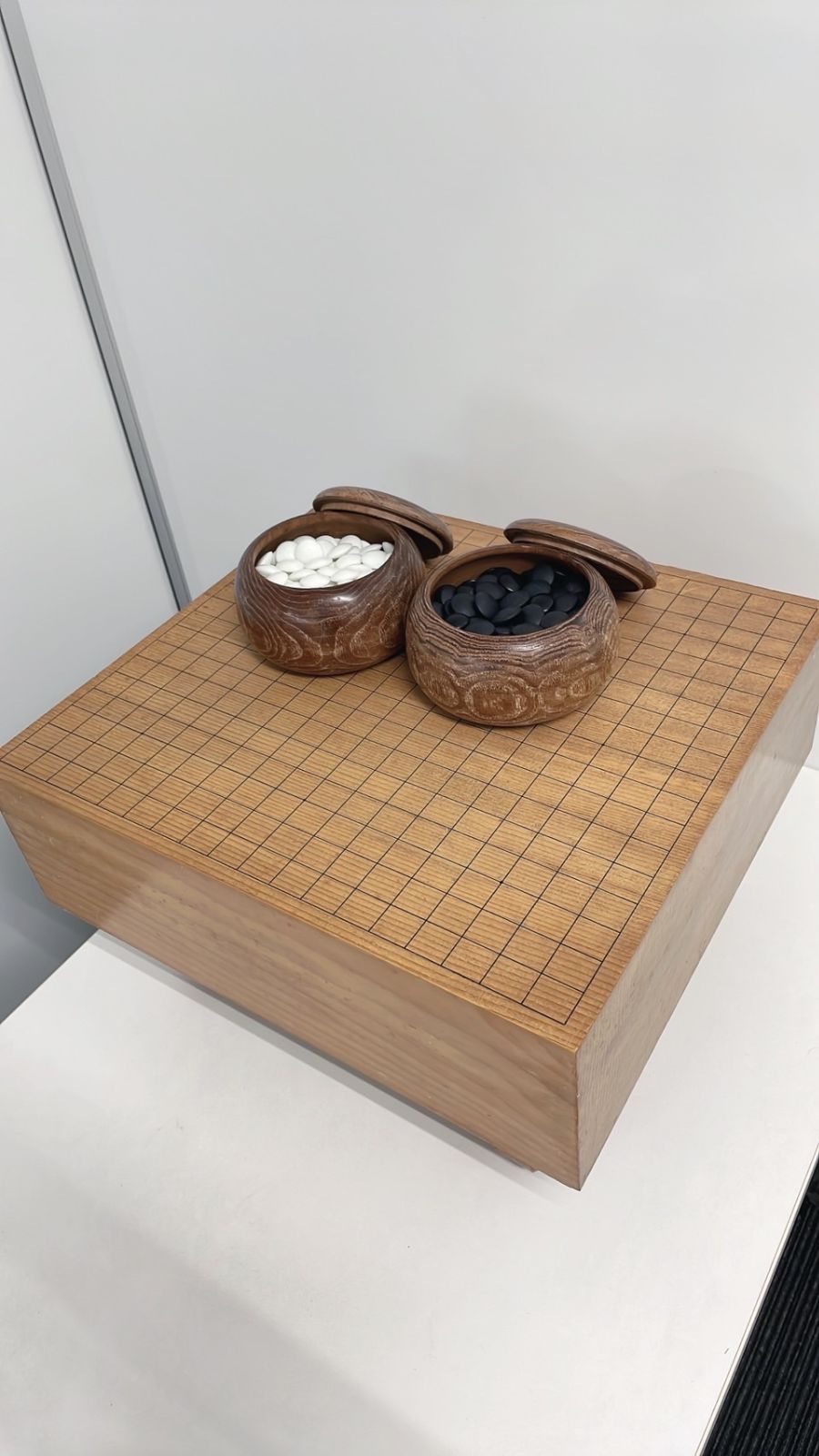 囲碁盤 碁石 足付き碁盤セット - ワンダフルSHOP - メルカリ