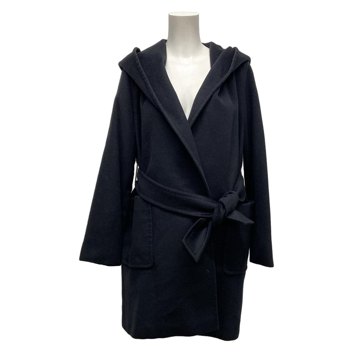 JIL SANDERのチェスターコートを使った人気ファッションコーディネート