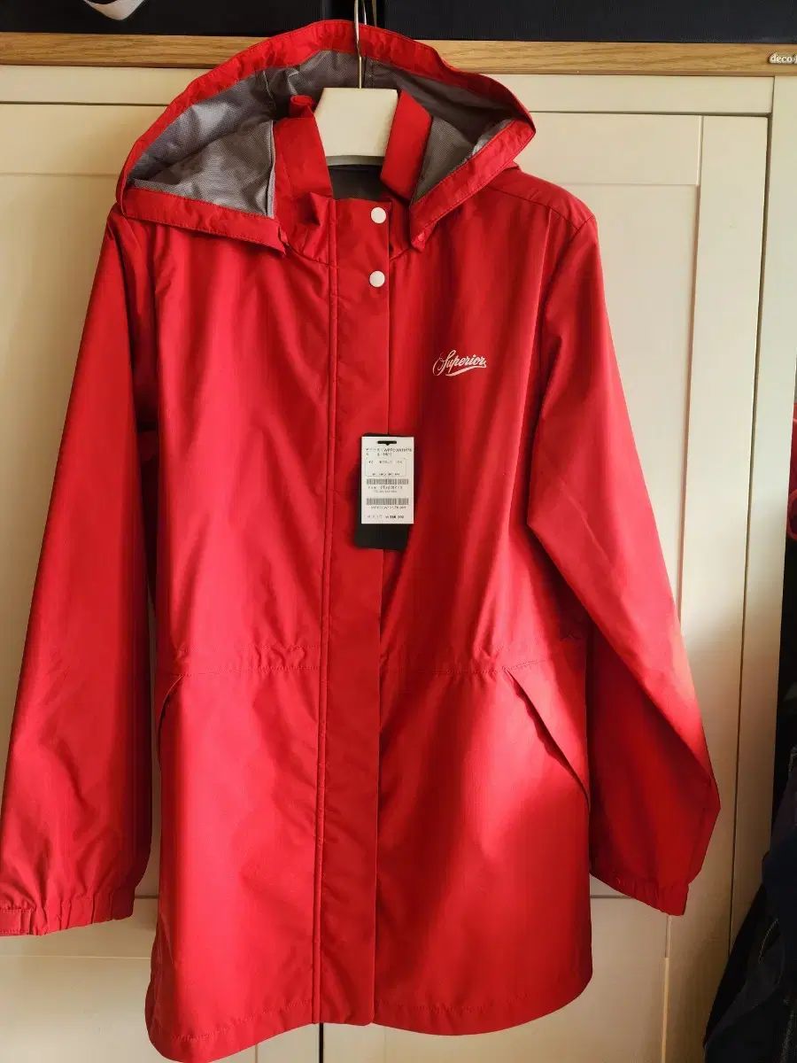 汎用性が高い シューペリアゴルフ レディース ウィンドブレーカー アウター