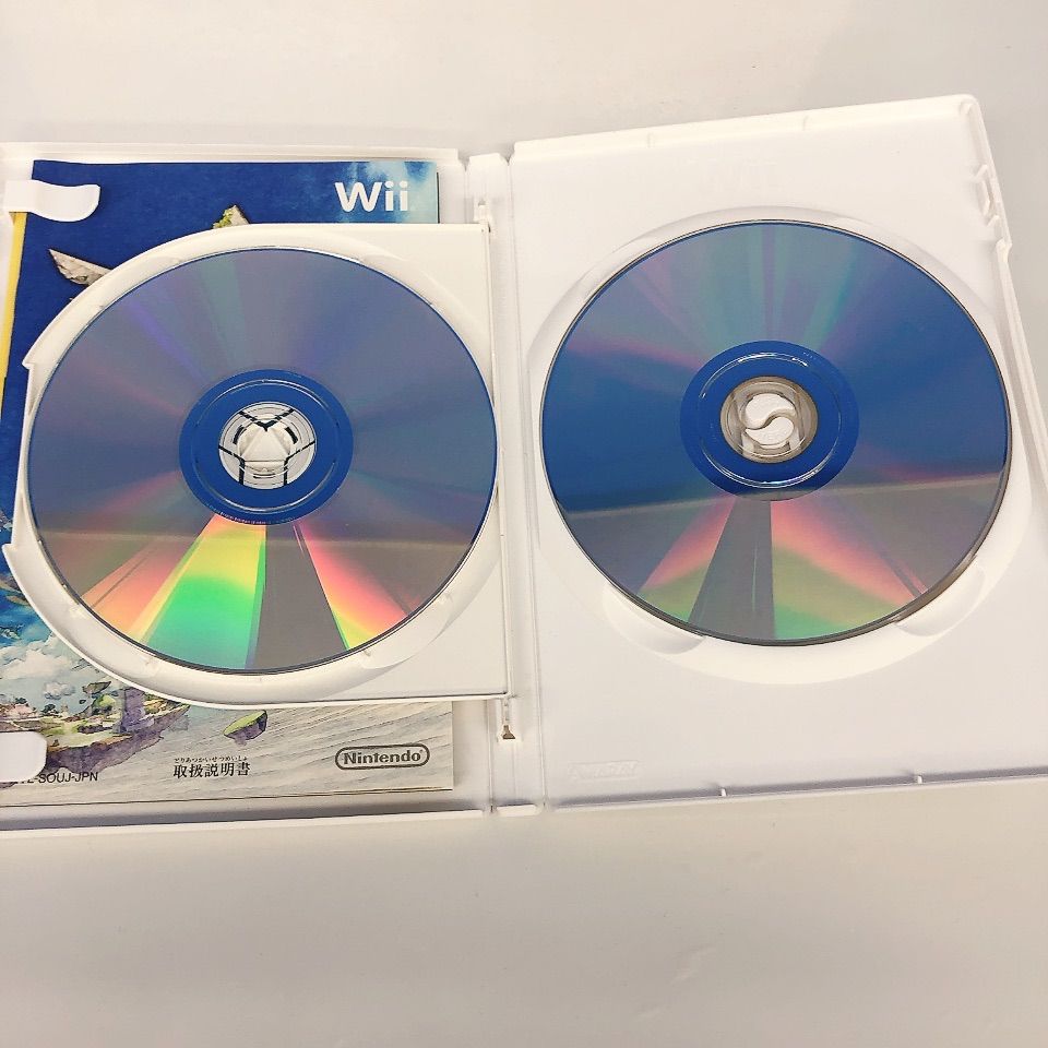 Wii本体＋オプション＋ソフト Wii本体セット＋リモコン2本＋人気ソフト7本付属！動作OK