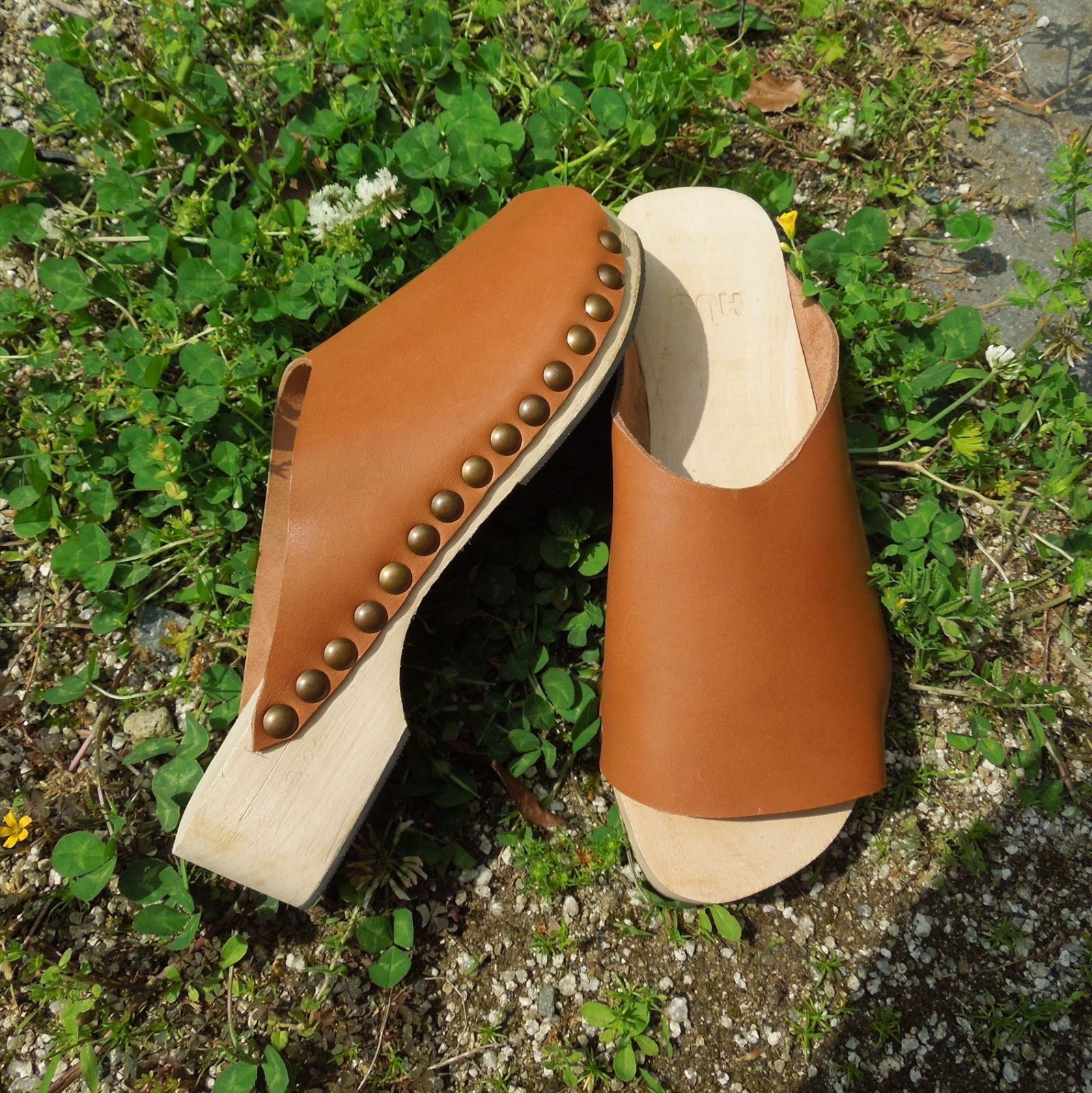 bighug ジョルジュタマンコスサンダル○ベージュ 生半可 