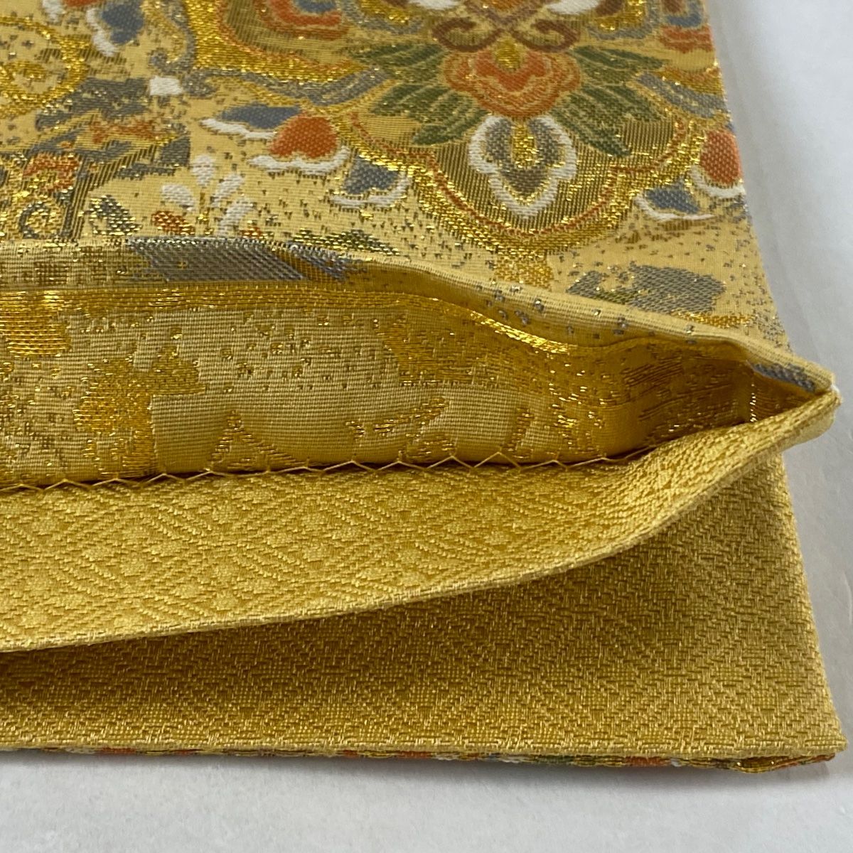 未使用品✨最終お値下げ！色打掛　唐織　道長飛鶴草花文　金銀糸　正絹☆ miyagawa-kimono_sb52910