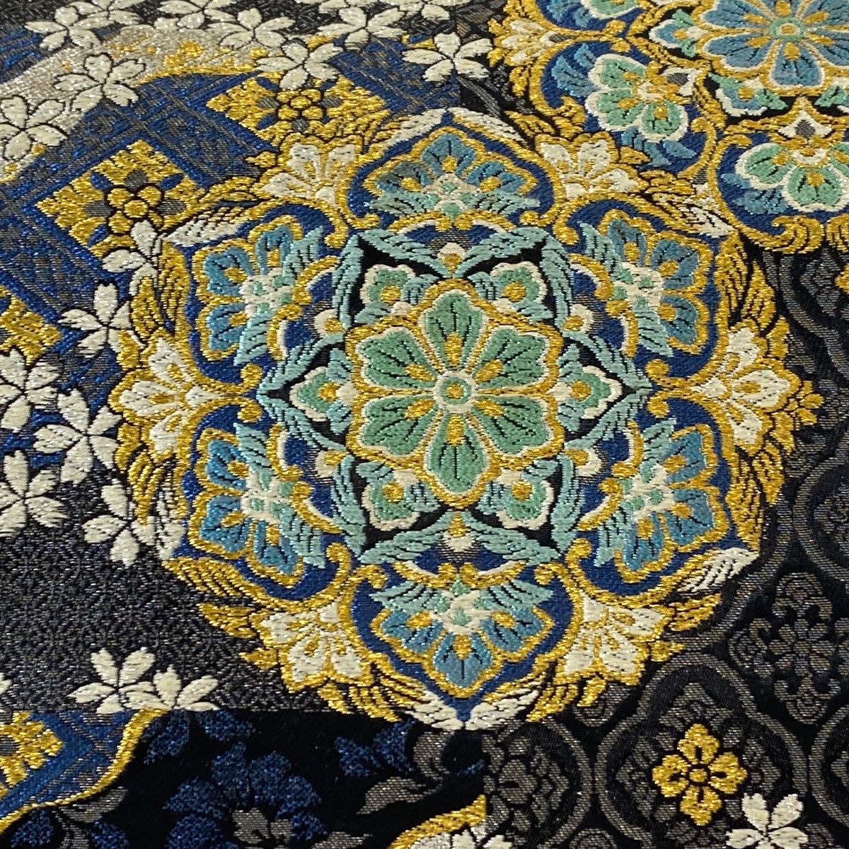 袋帯 美品 秀品 鶴 松 金糸 箔 黒 六通 正絹 【中古】 - メルカリ