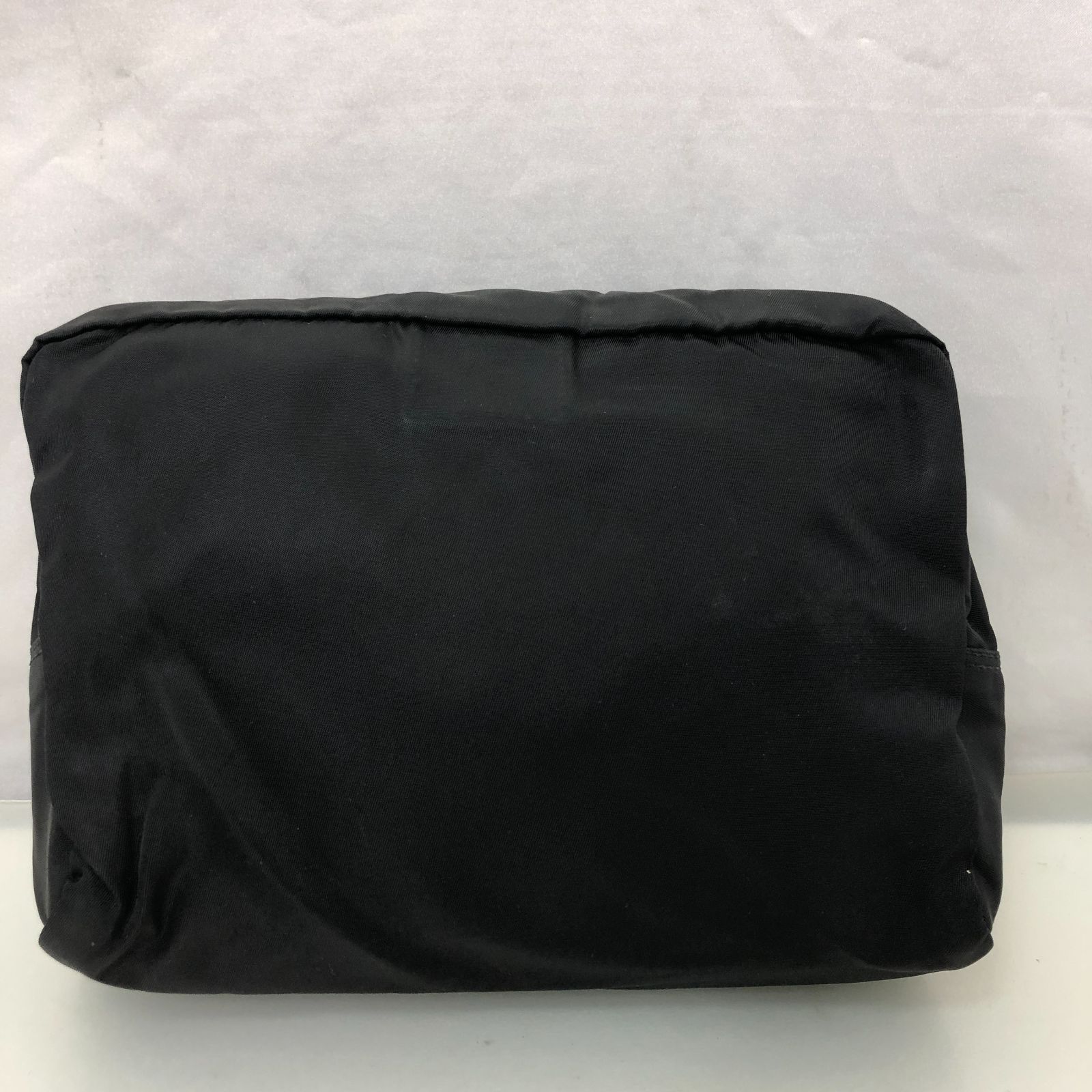 PRADA ナイロンポーチ ブラック SGKY10-8290 - メルカリ