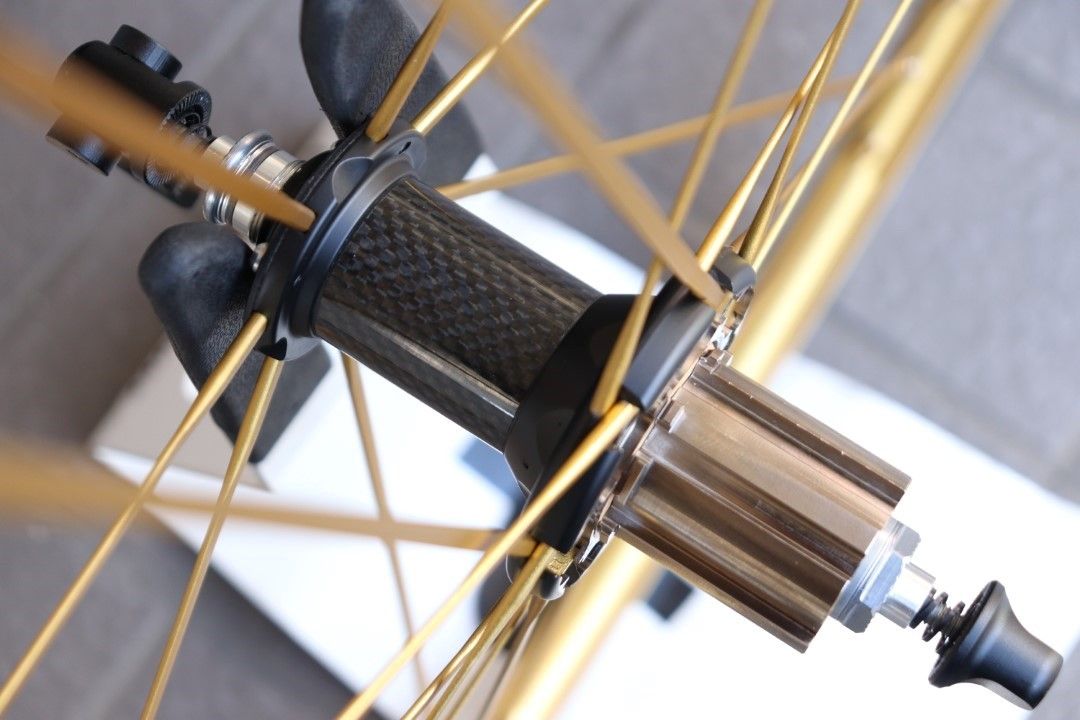 カンパニョーロ シャマルウルトラ前後 シマノフリー11S カンパニョーロ