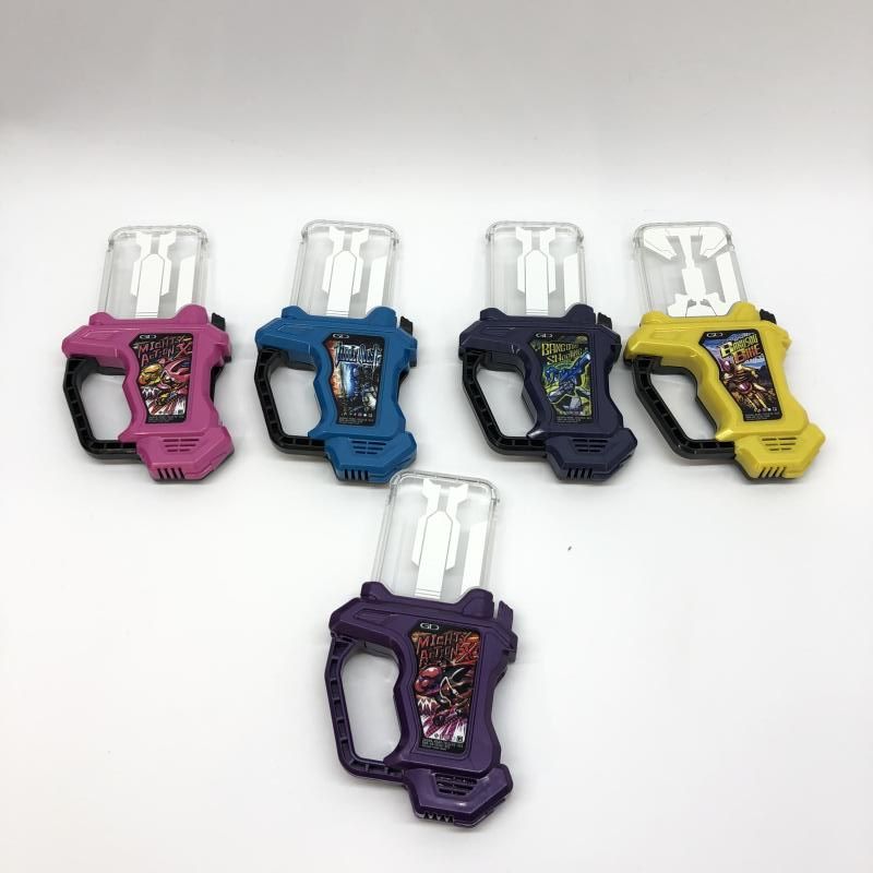中古】バンダイ DX仮面ライダーエグゼイド メモリアル
