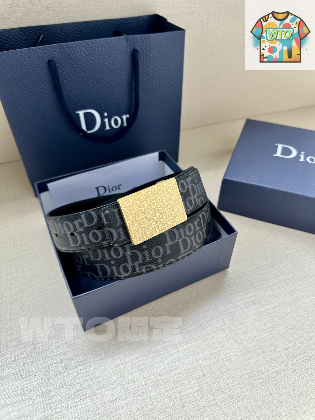 Dior 両面使いベルト Dior ベルト05-1-FB44 - メルカリ