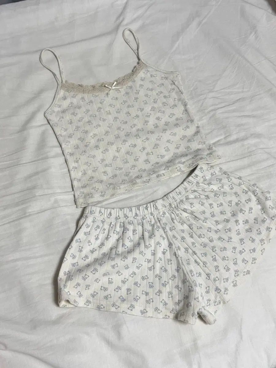 Brandy Melville ブランディー メルビル st ベア セット