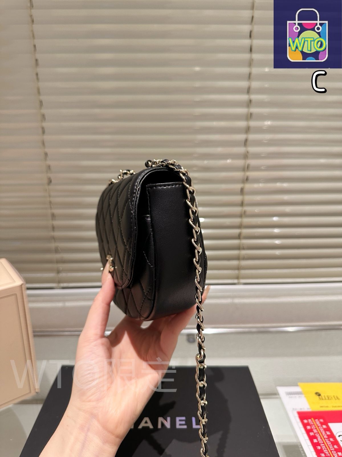 25C【ゴールドチェーンがアクセント♪】CHANEL バッグ IMG_3075_0c497841-bfab-439c-