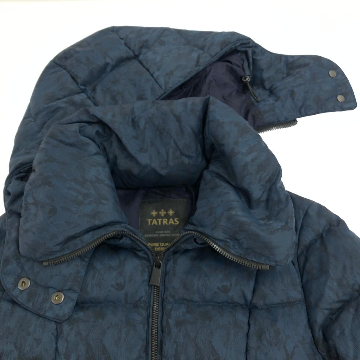タトラスダウンジャケット 02サイズ　160/84A TATRAS タトラス ダウンジャケット サイズ:02 LTA16A4510 ネイビー