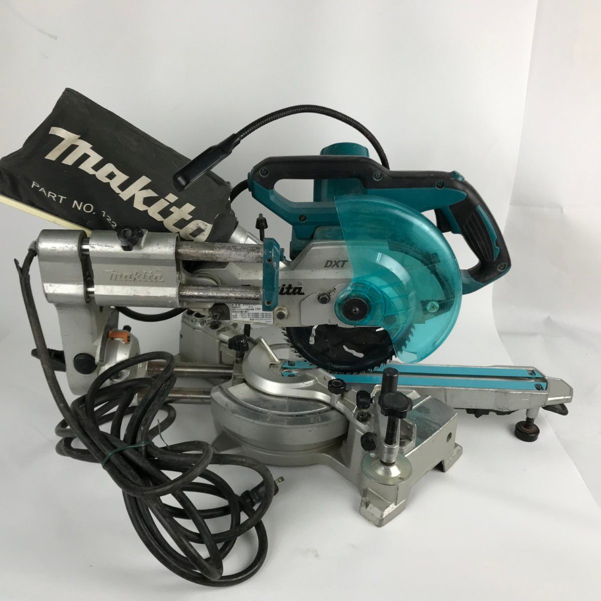 MAKITA マキタ コード式スライド丸のこ 本体のみ 100v 165mm LS0613FL グリーン
