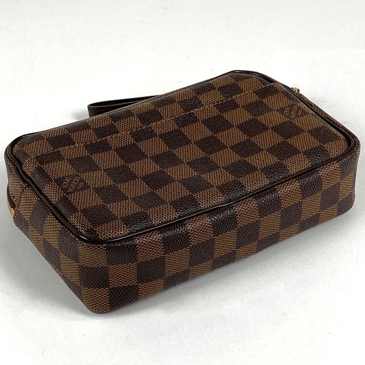 美品　ルイヴィトン　ダミエ ポシェットビエマカオ クラッチバッグ　145AA 美品ルイヴィトンダミエ ポシェットビエマカオ クラッチバッグ145AA