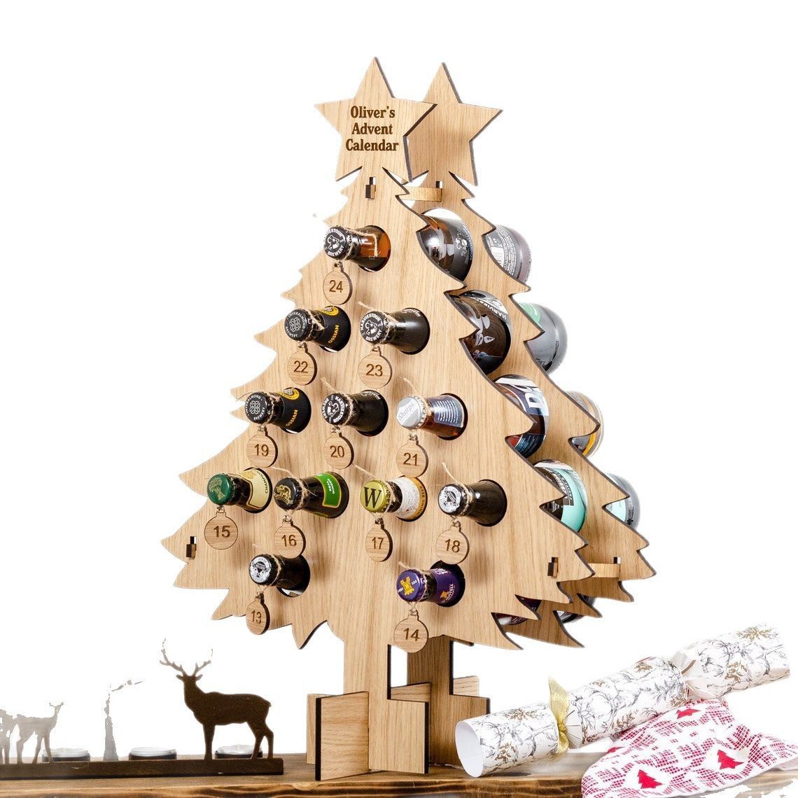 シンプル バーカウンター用 デスクトップ ワインラック アカシア材 二段 ワインラック バー用 透かし彫り ビールディスプレイ フィギュア