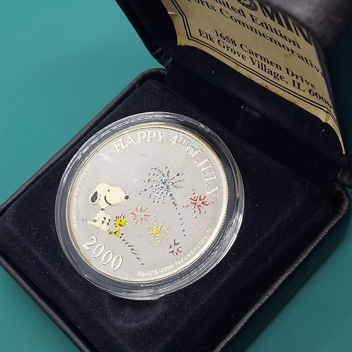 スヌーピー銀貨 1トロイオンス 999 fine silver 品 ケース付き