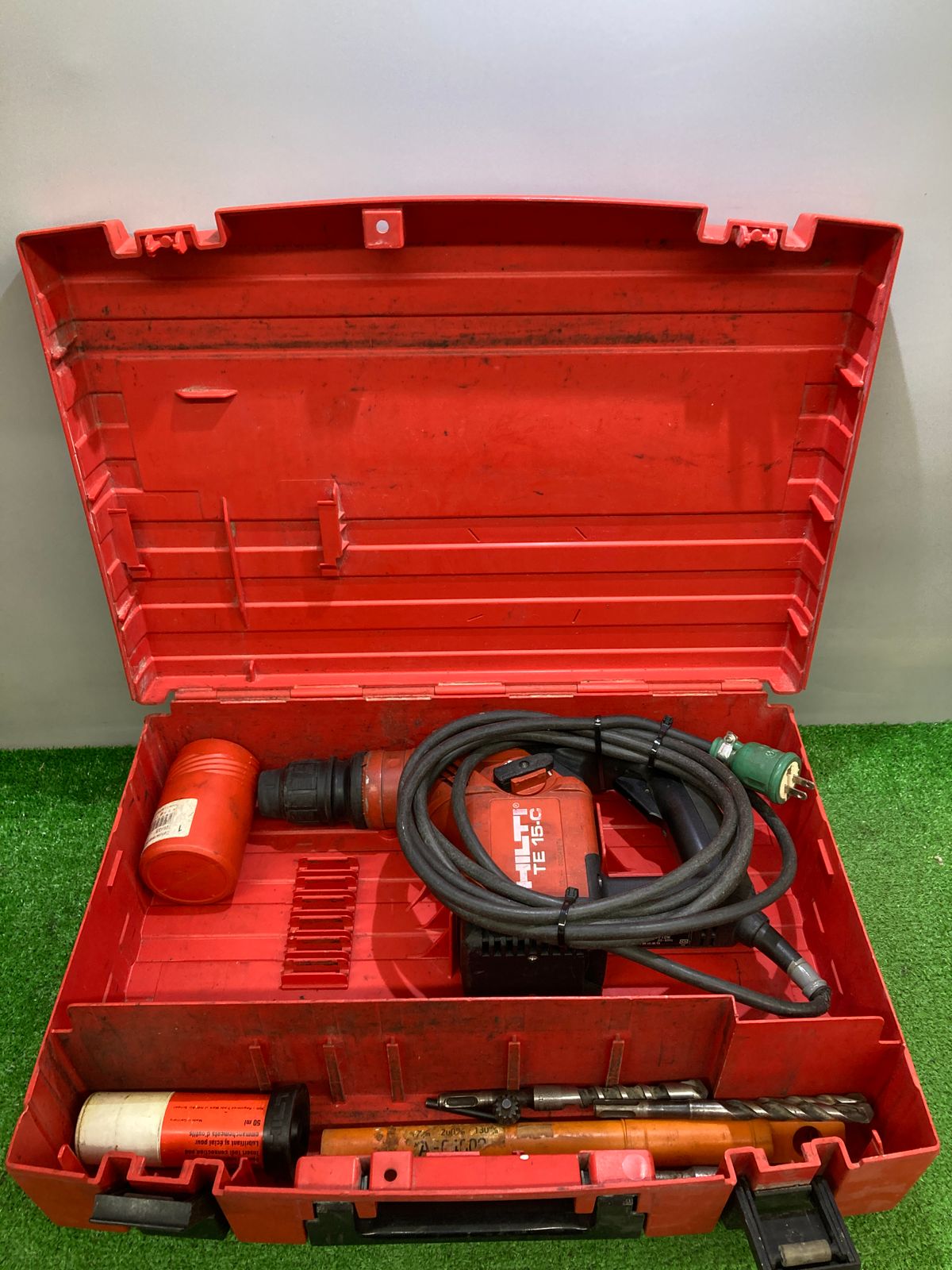 【中古品】【0921】★HILTI　ロータリーハンマドリル　TE15-C　ITFWAVTEVM9S