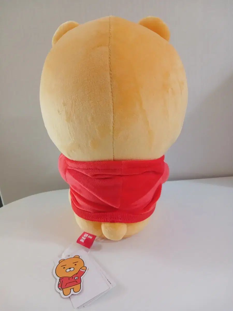 カカオフレンズ ライアン 限定 ぬいぐるみ 赤 カカオフレンズ ライアン 人形 新品 - メルカリ