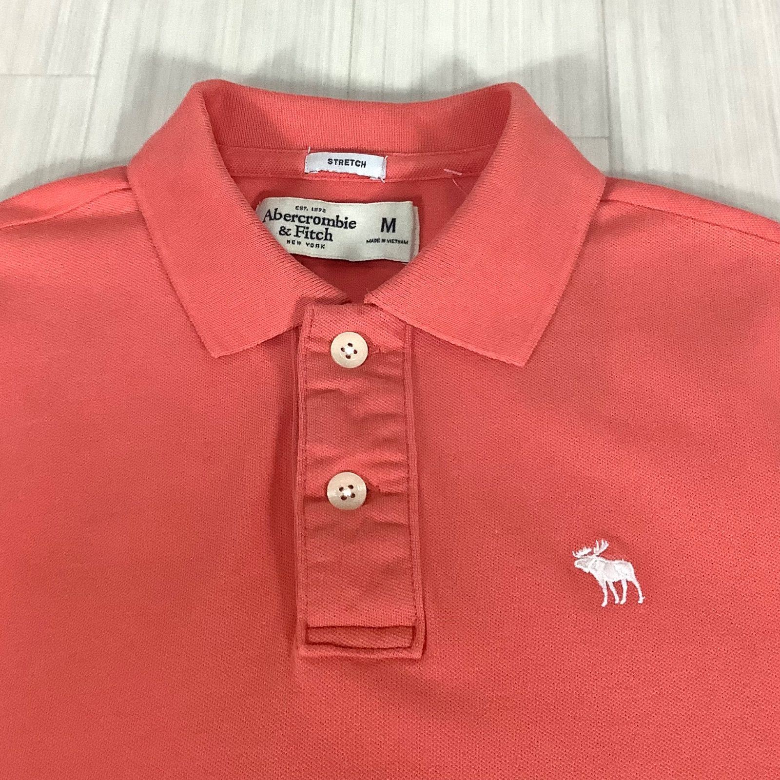 谷*渉様 Abercrombie & Fitch グリーンポロシャツ 新品タグ付 Amazon | アバクロAbercrombie&Fitchストレッチ半袖ポロシャツ