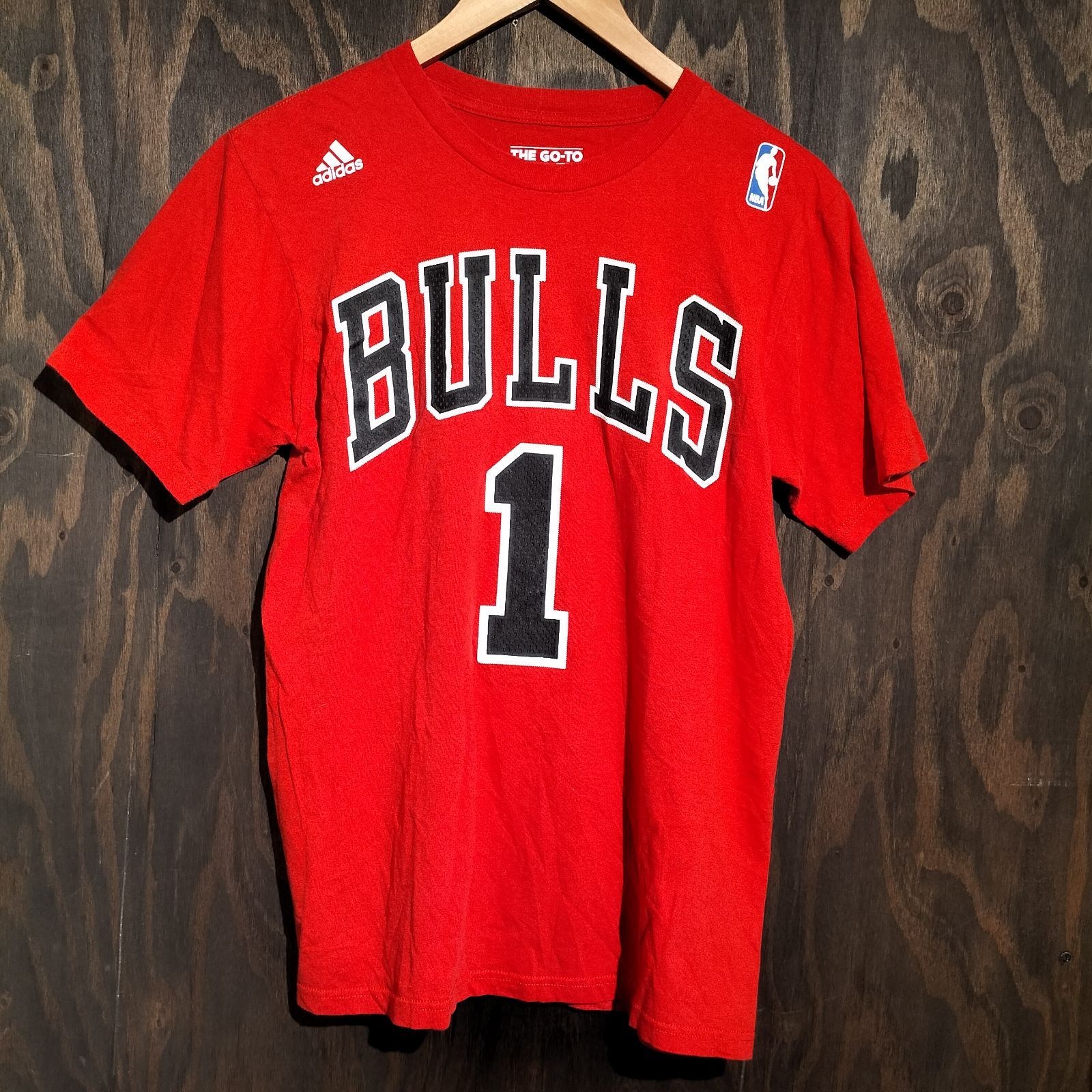 NBA シカゴ•ブルズ #1 デリック•ローズ ナンバーデザインTシャツ【永久
