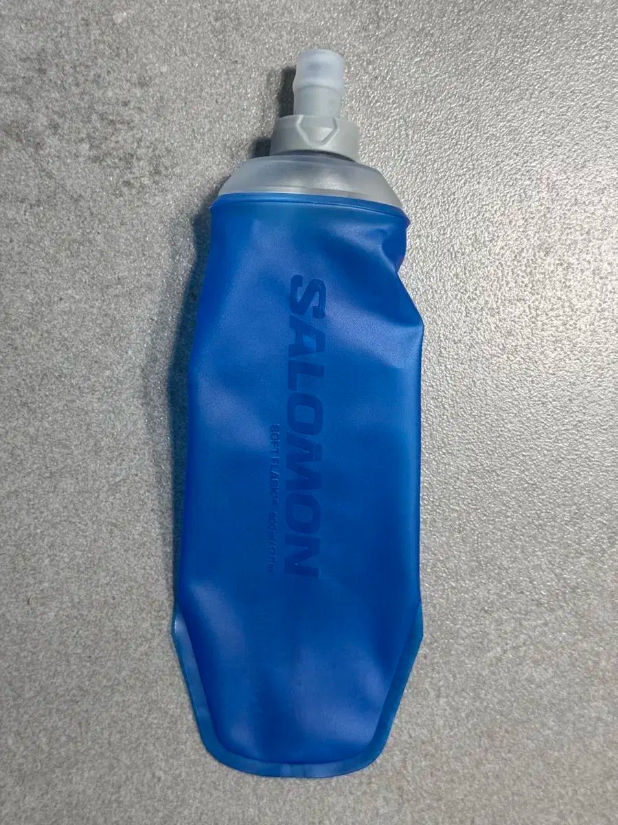 Salomon サロモン 500ml フラスコ