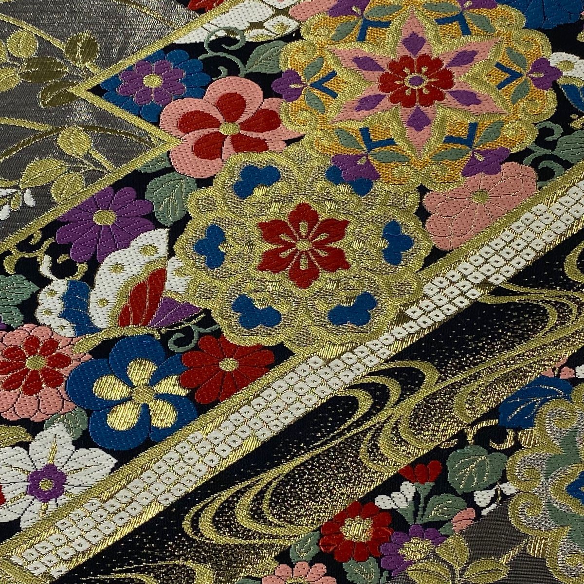 袋帯 美品 秀品 華文 鳥 唐織 箔 黒 六通 正絹 【中古】 - メルカリ