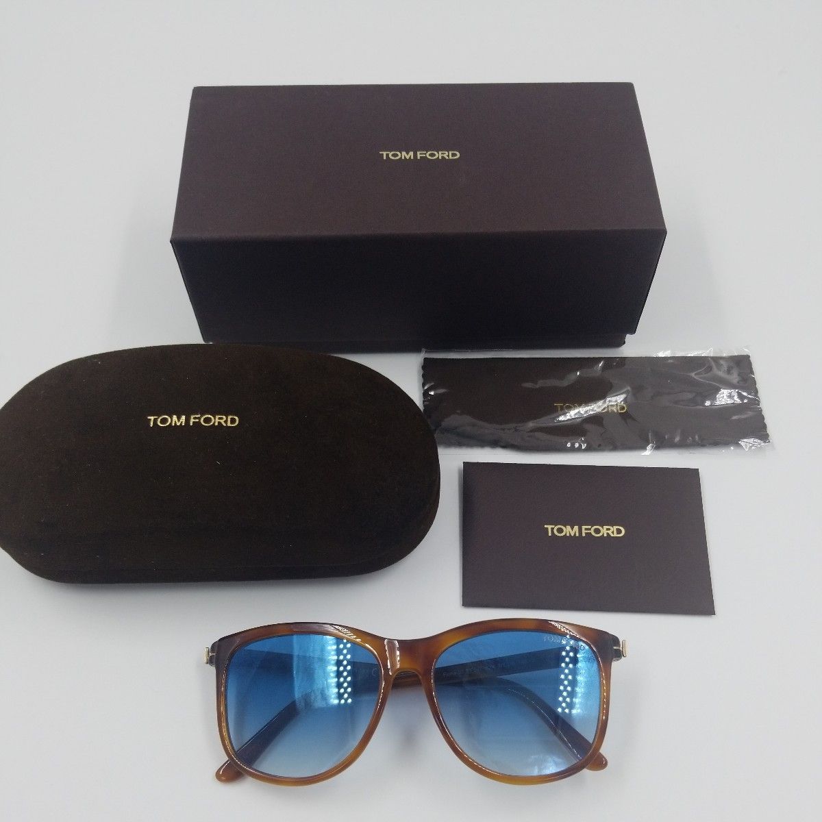 トムフォードTOM FORD サングラスTF567 53X Fiona-02 トムフォードTOM FORD サングラスTF567 53X Fiona-02