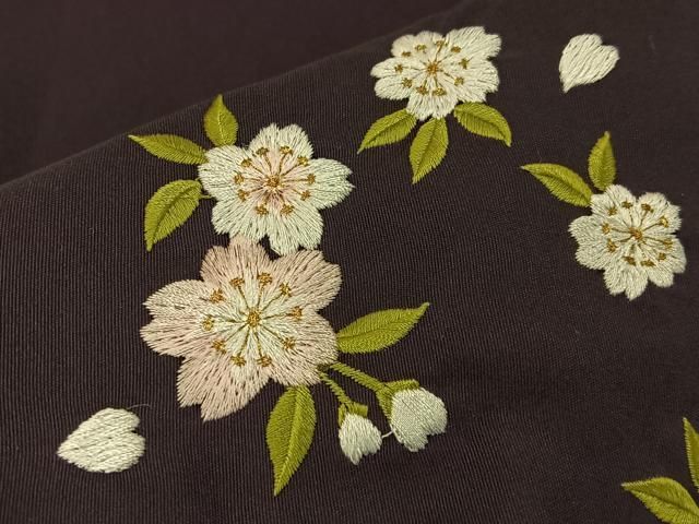 行灯袴 総刺繍
