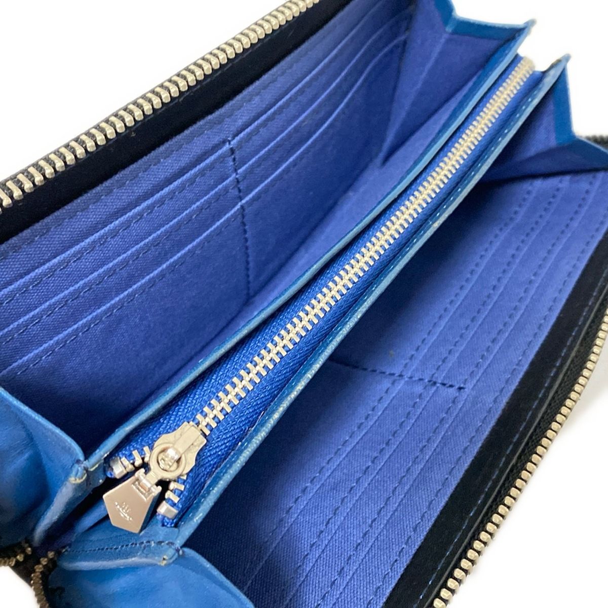 正規品】ヴィヴィアンウエストウッド 長財布 オーブ レザー