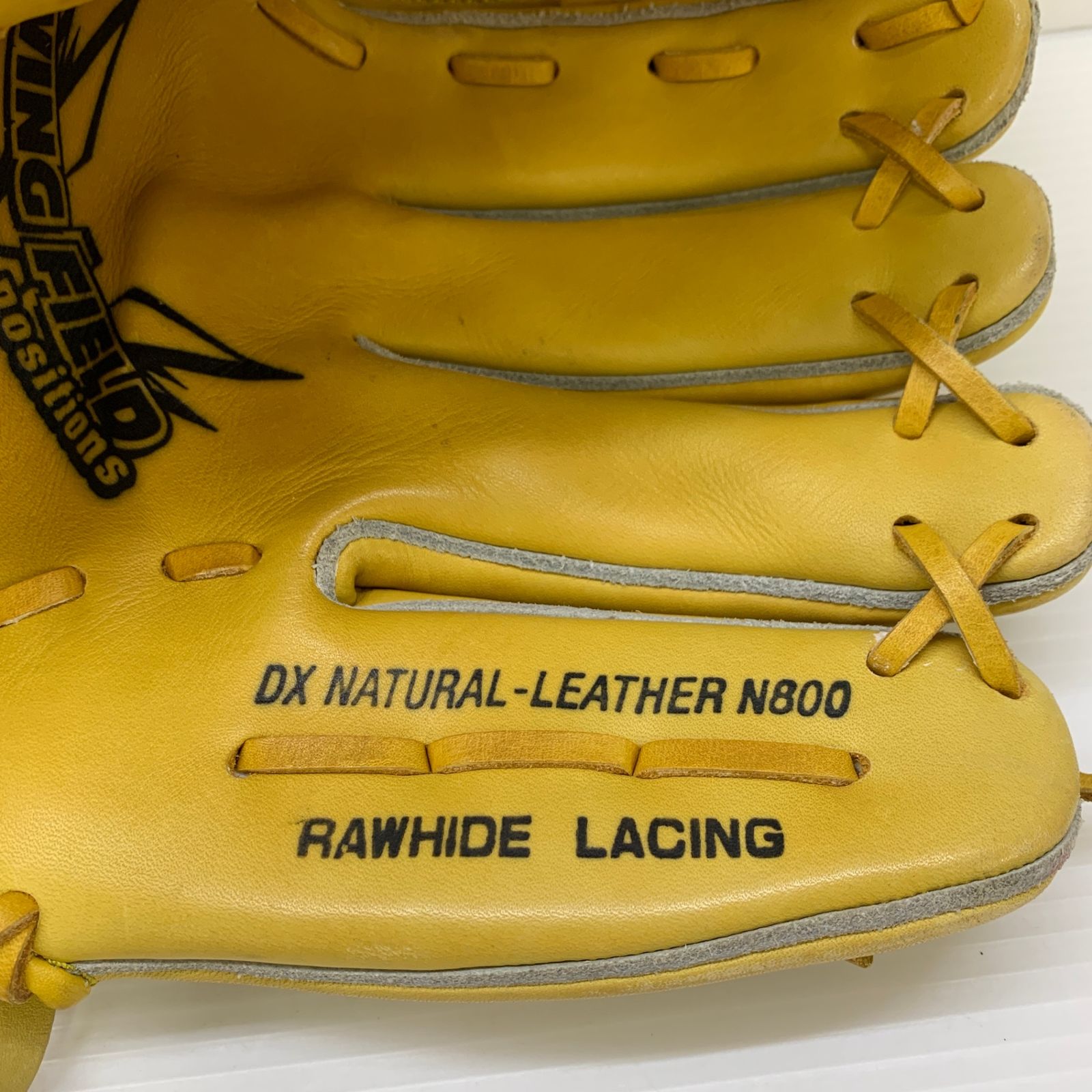 グローブ ピッチャー