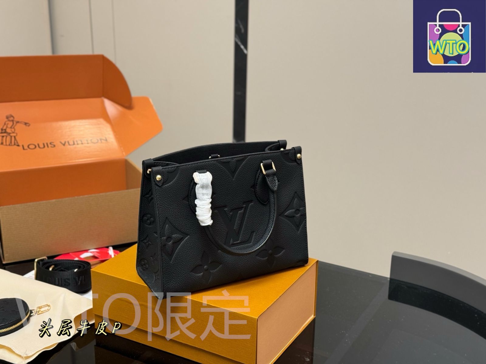 Louis Vuitton すぐ届く ドッグ・オンストラップ 送料込み 今日特価】Louis Vuitton ルイ・ヴィトン オンザゴーシリーズ