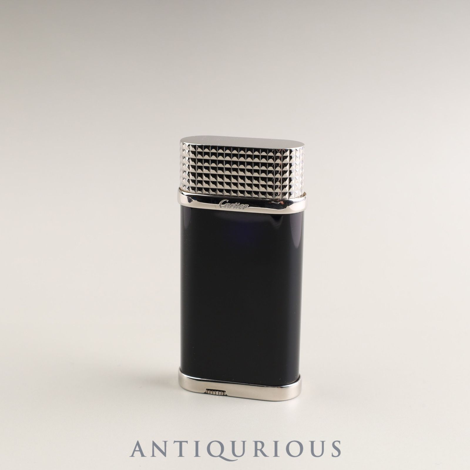 カルティエ ライター BRIQUET PASHA DE CARTIER ラッカー黒×プラチナ仕上げ