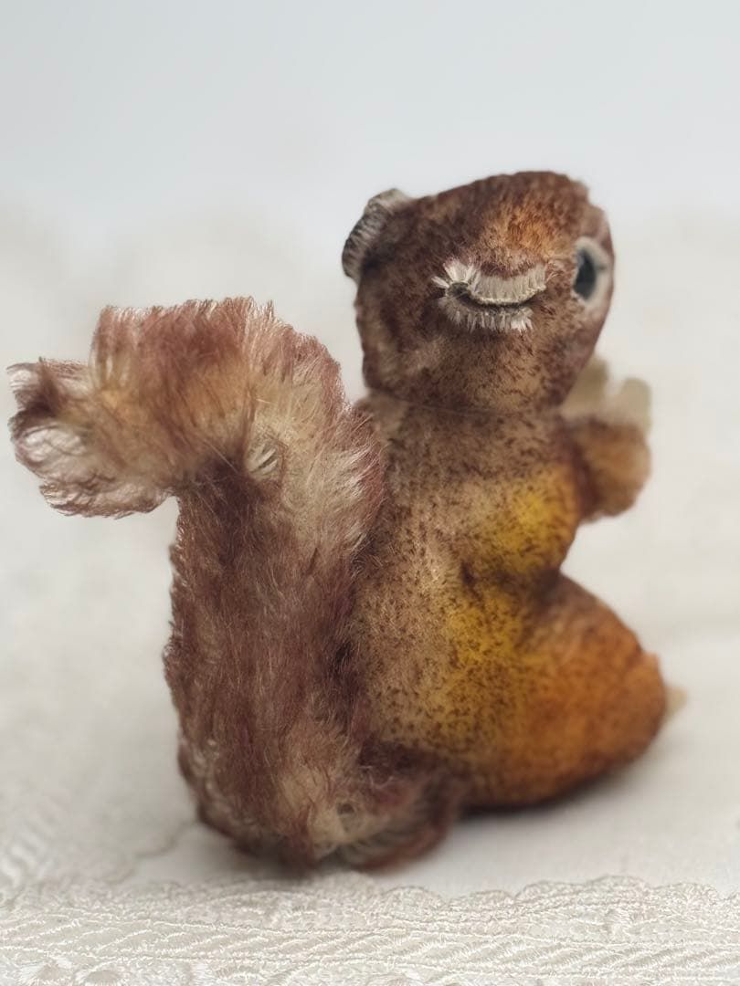 送料無料☆シュタイフ☆Perri Squirrel☆Disney Editionリスのペリ