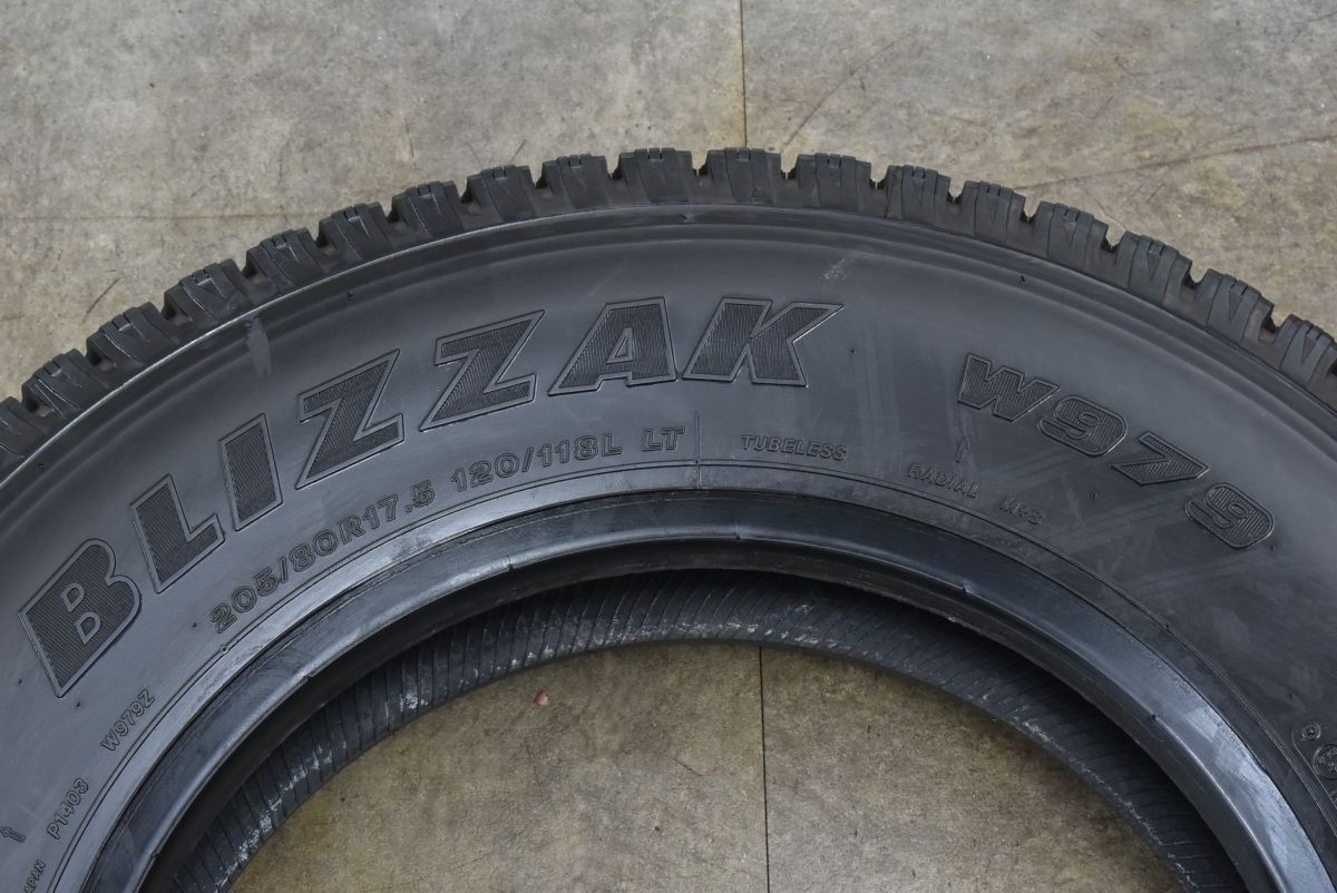 2018/2020年製 スタッドレス】205/80R17.5 120/118L LT 4本セット 