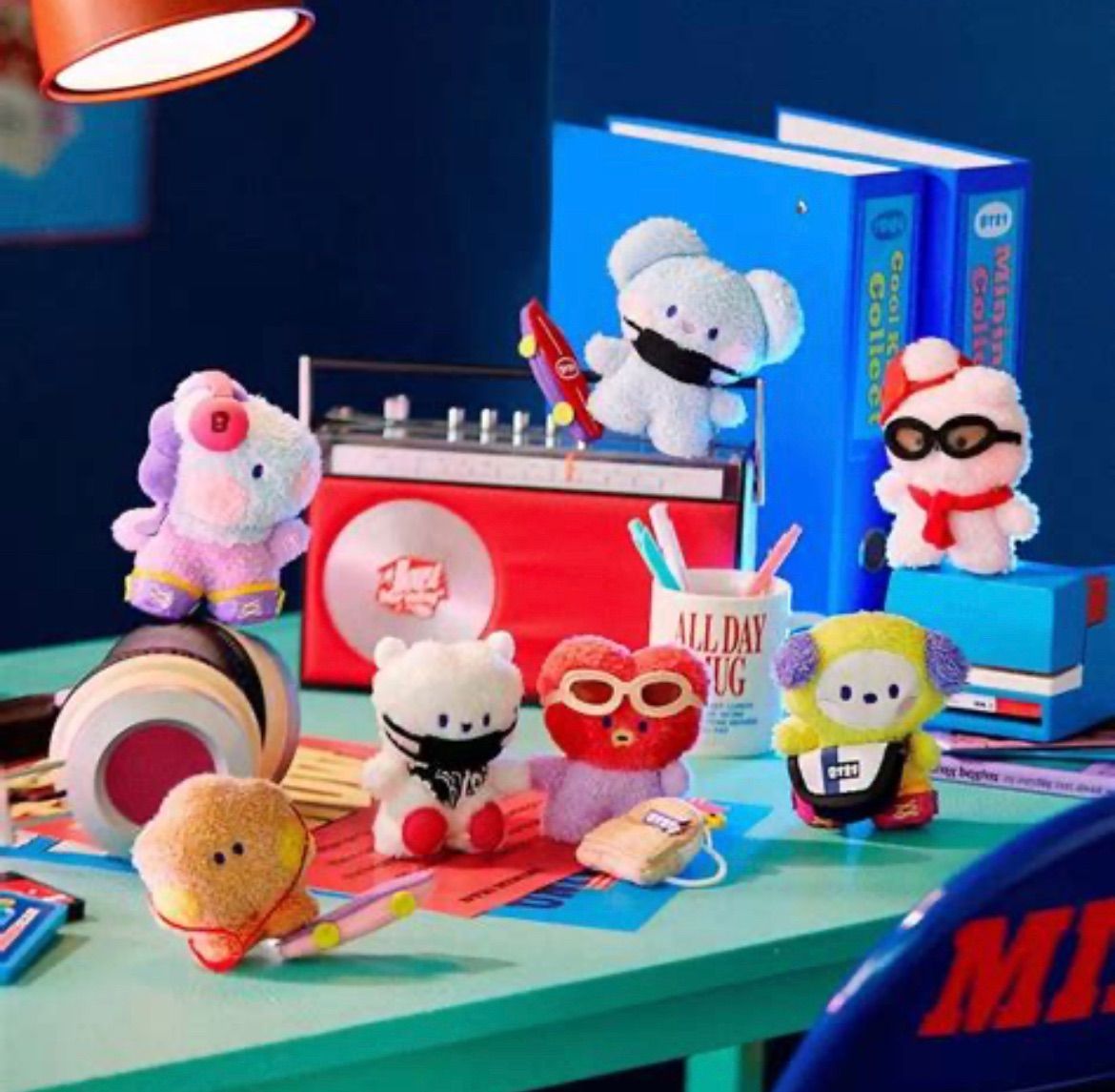 新品 未開封品 BT21 minini スタンディングドール ぬいぐるみ