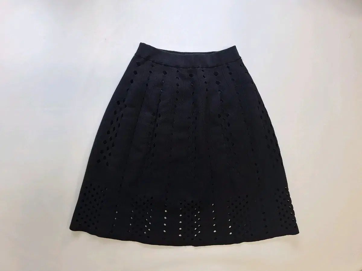 O 2nd エンブロイダリー ニット スカート