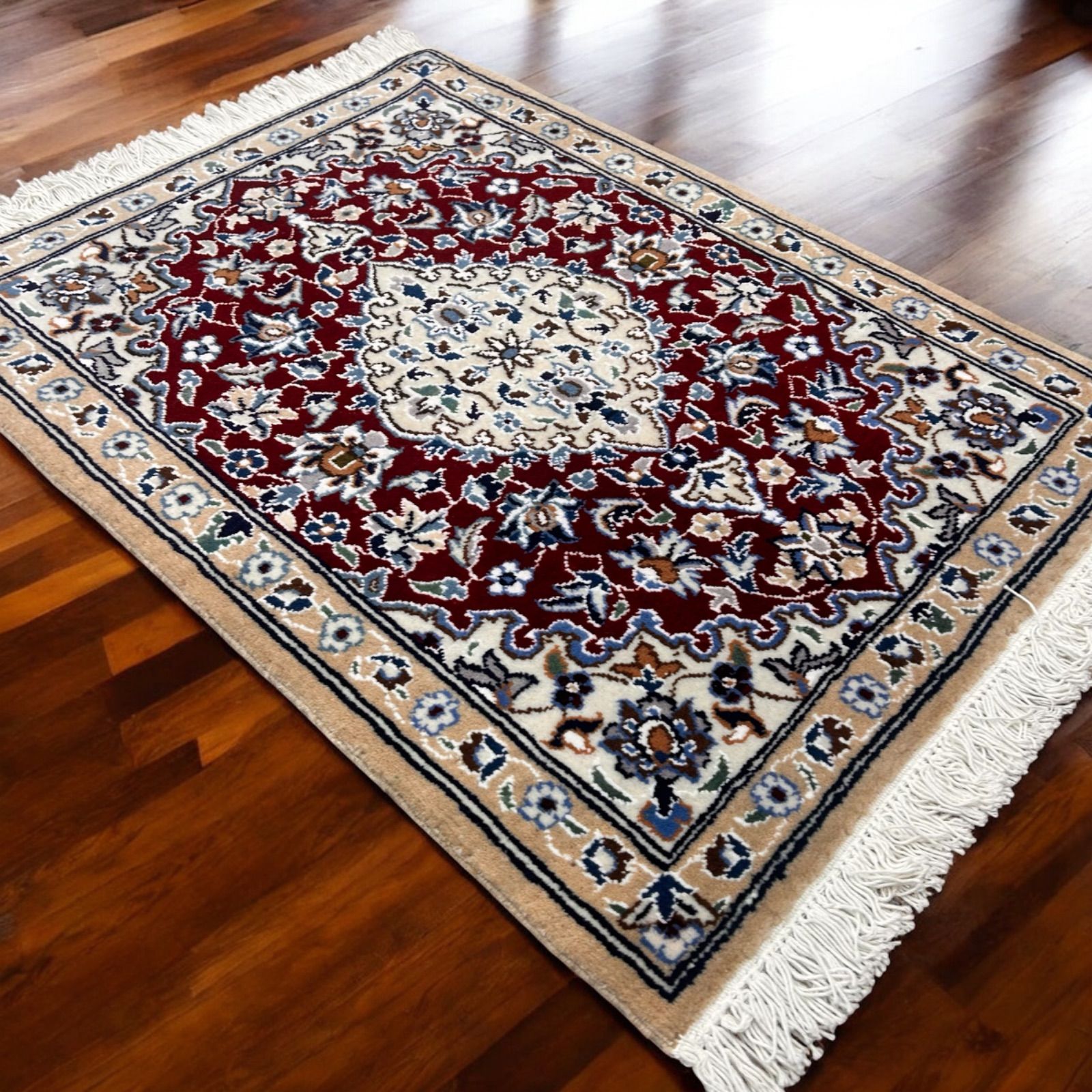 ウール絨毯 イラン ナイン産 55×74cm 手織りカーペット インテリアラグ タペストリー 玄関 チェリーベアナイン チェリーベアウール60×90