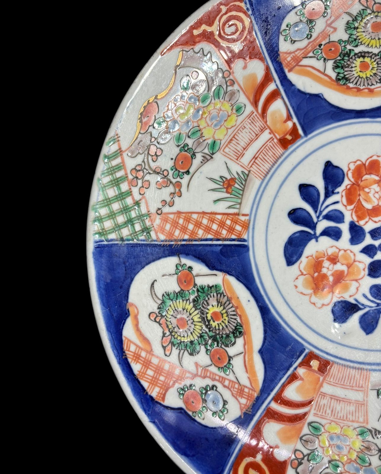 飾り皿丸皿魚草花染付古伊万里置物インテリア工芸品美術品