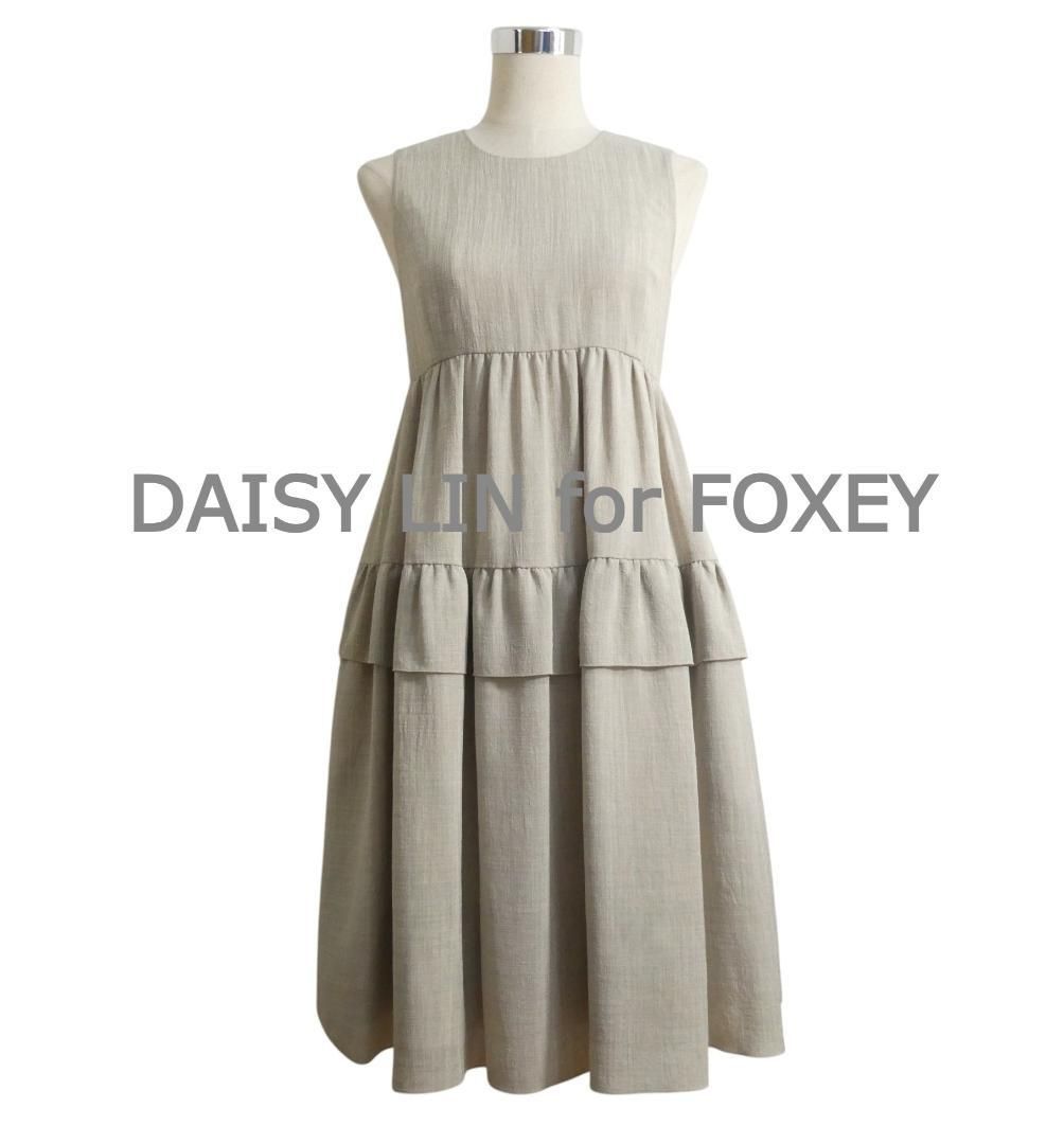 美品 DAISY LIN for FOXEY デイジーリンフォクシー サイズ38 膝丈