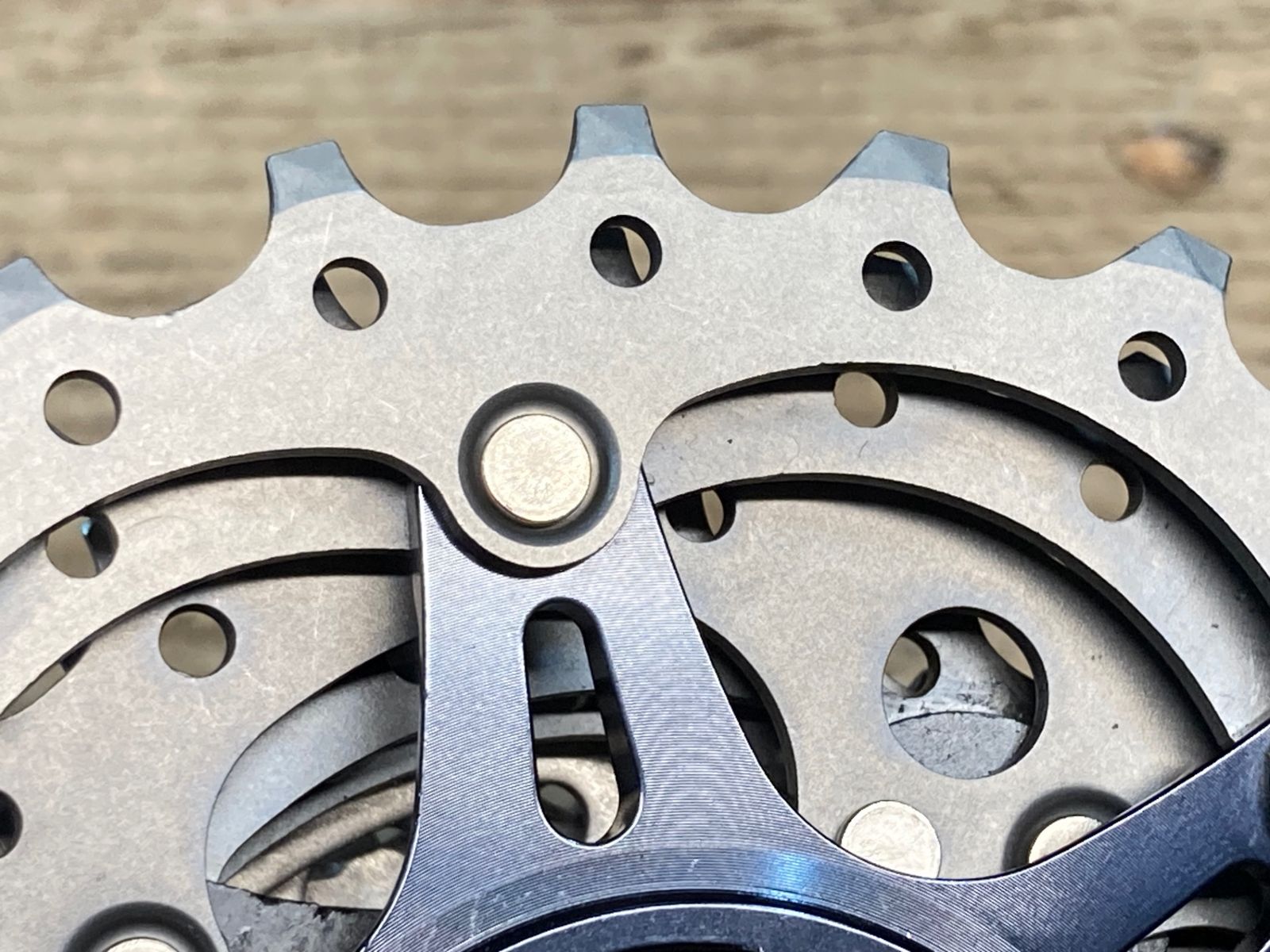 JI896 シマノ SHIMANO デュラエース DURA-ACE CS-R9100 スプロケット 12-25T 11S BRIGHTFACE_UK